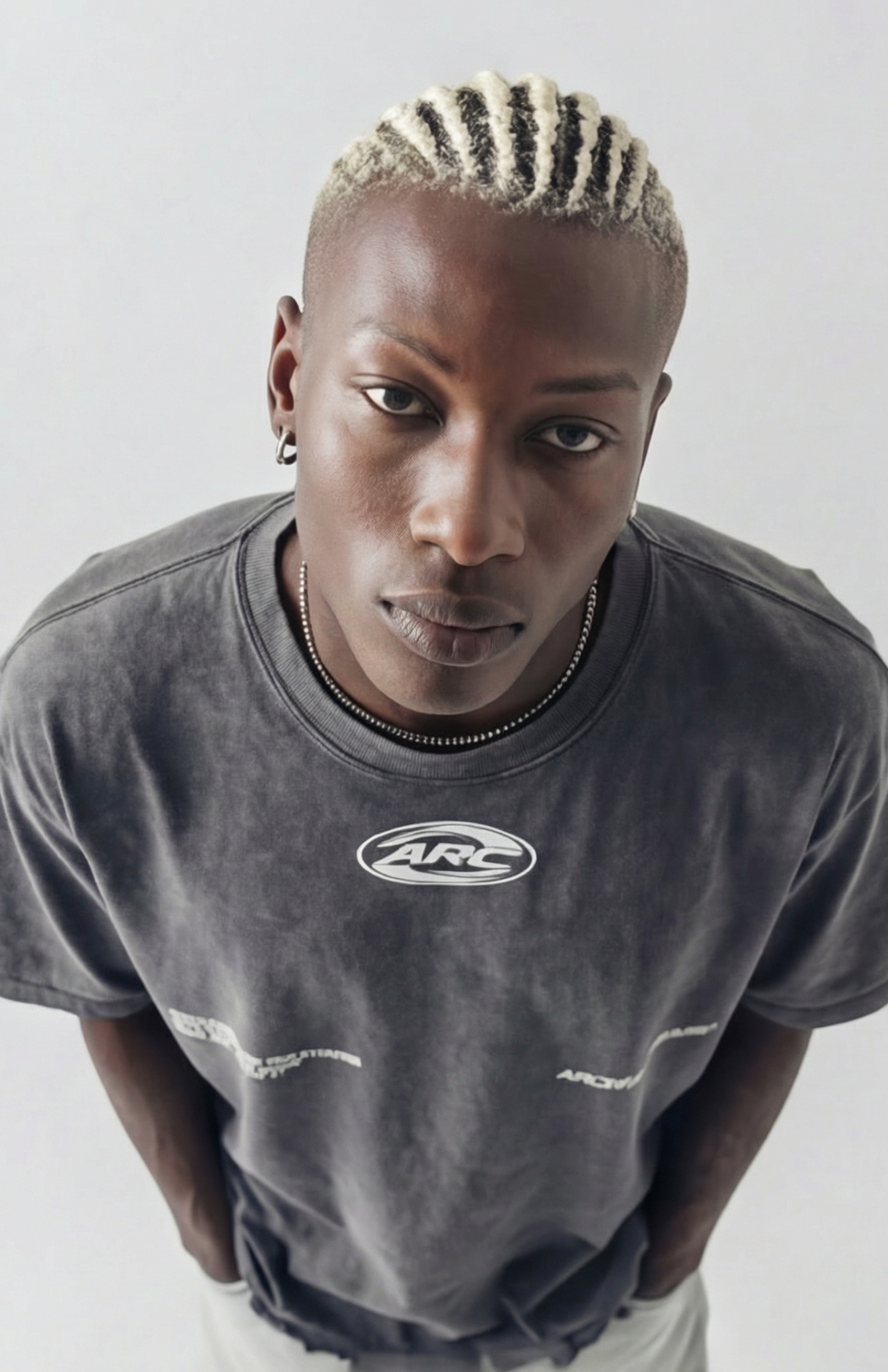 ARC RACING TEE DISTRESSED CEMENT GREY