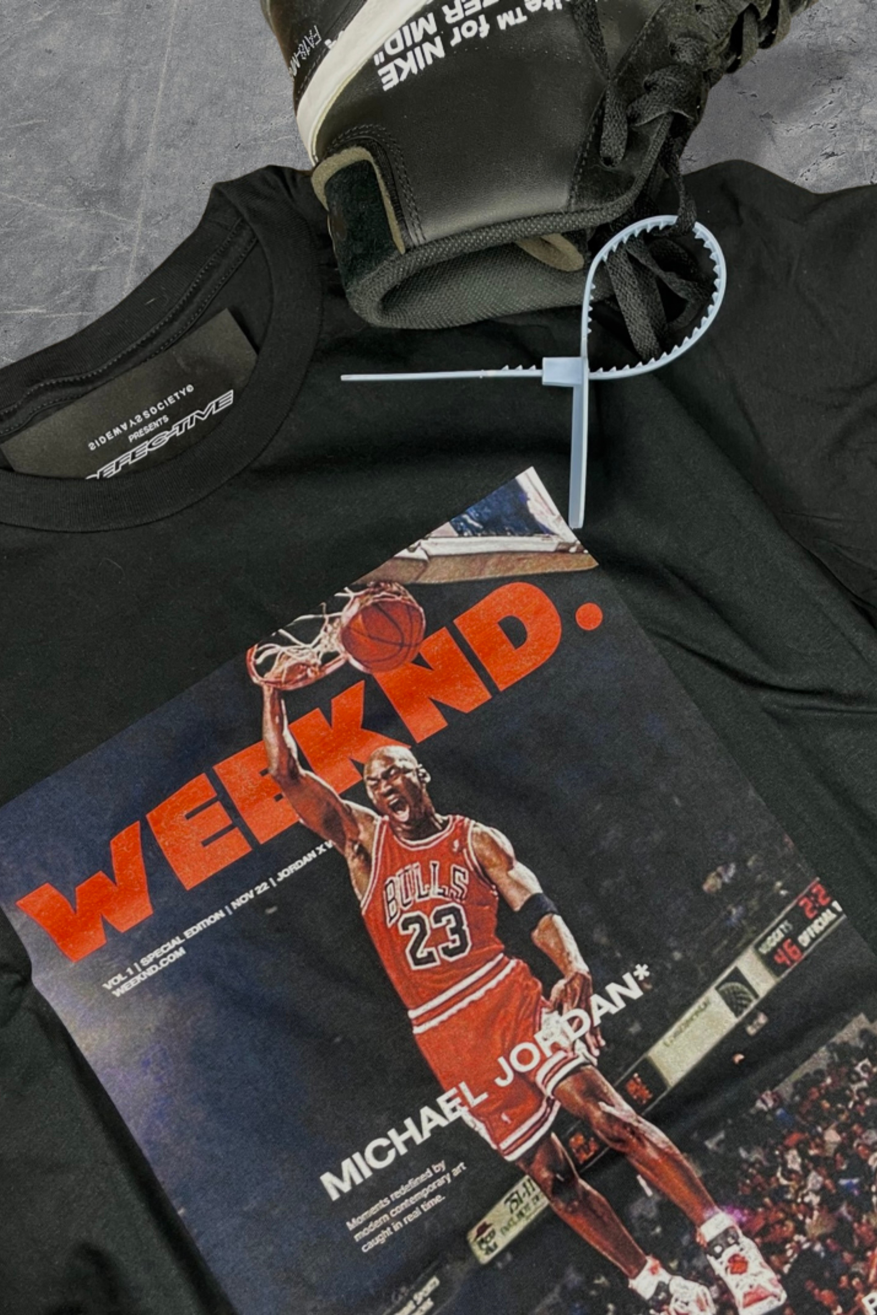 Weekend Magazine X Jordan - Vintage Tee