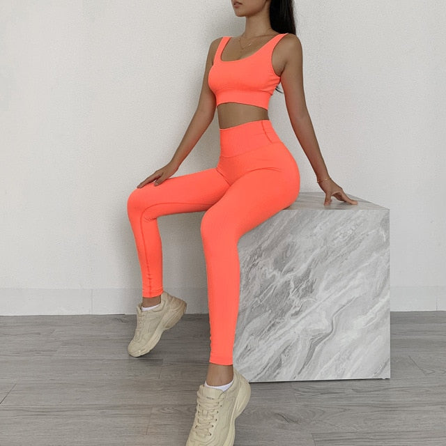 SEAMLESS HIGH RISE RIBBED YOGA SET