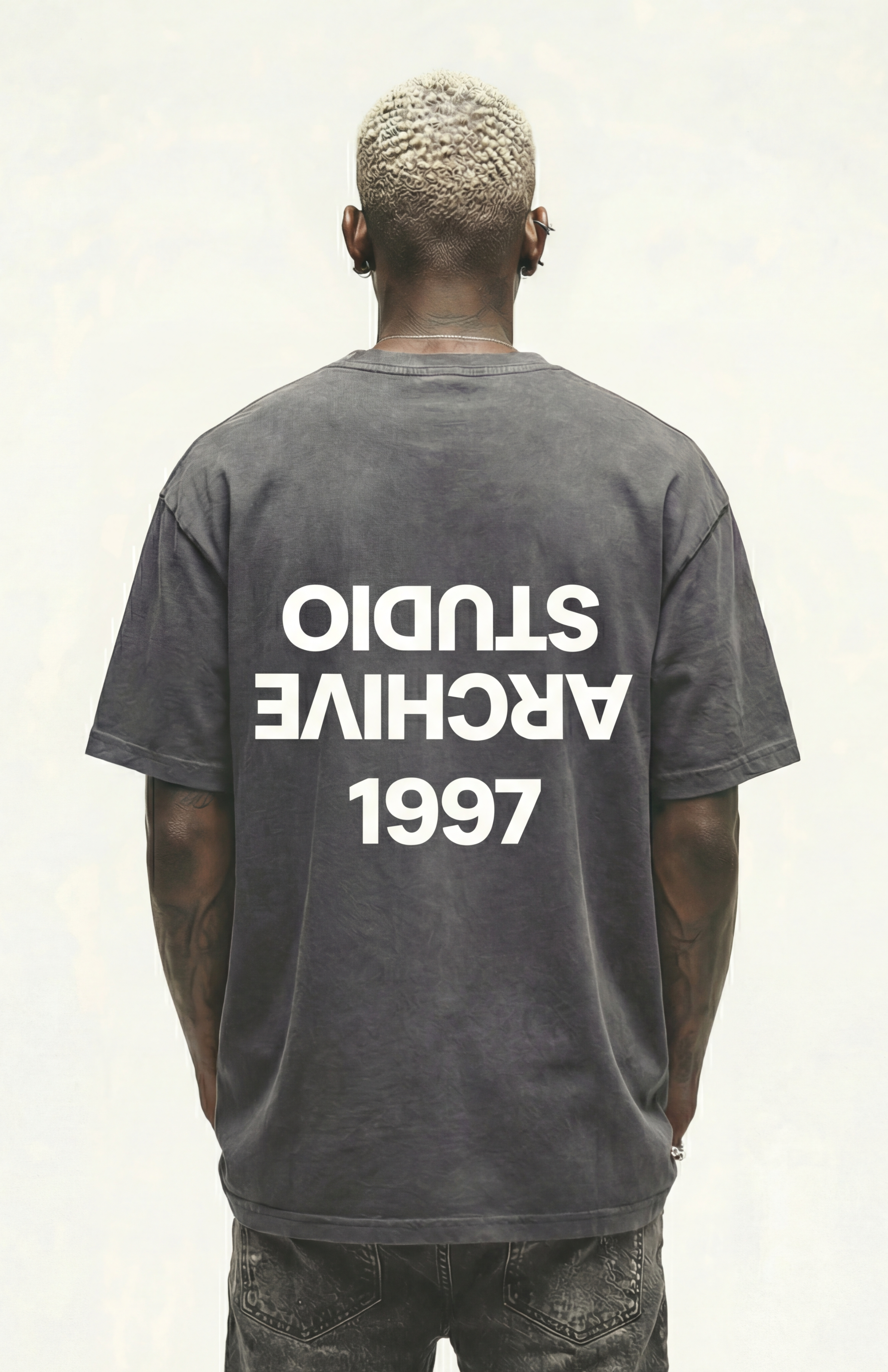 STUDIO 97' TEE WASHED BLACK