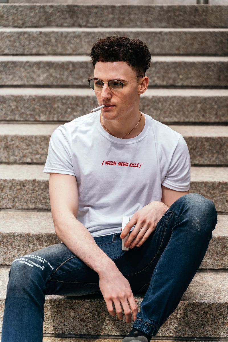 SOCIAL MEDIA KILLS TEE -