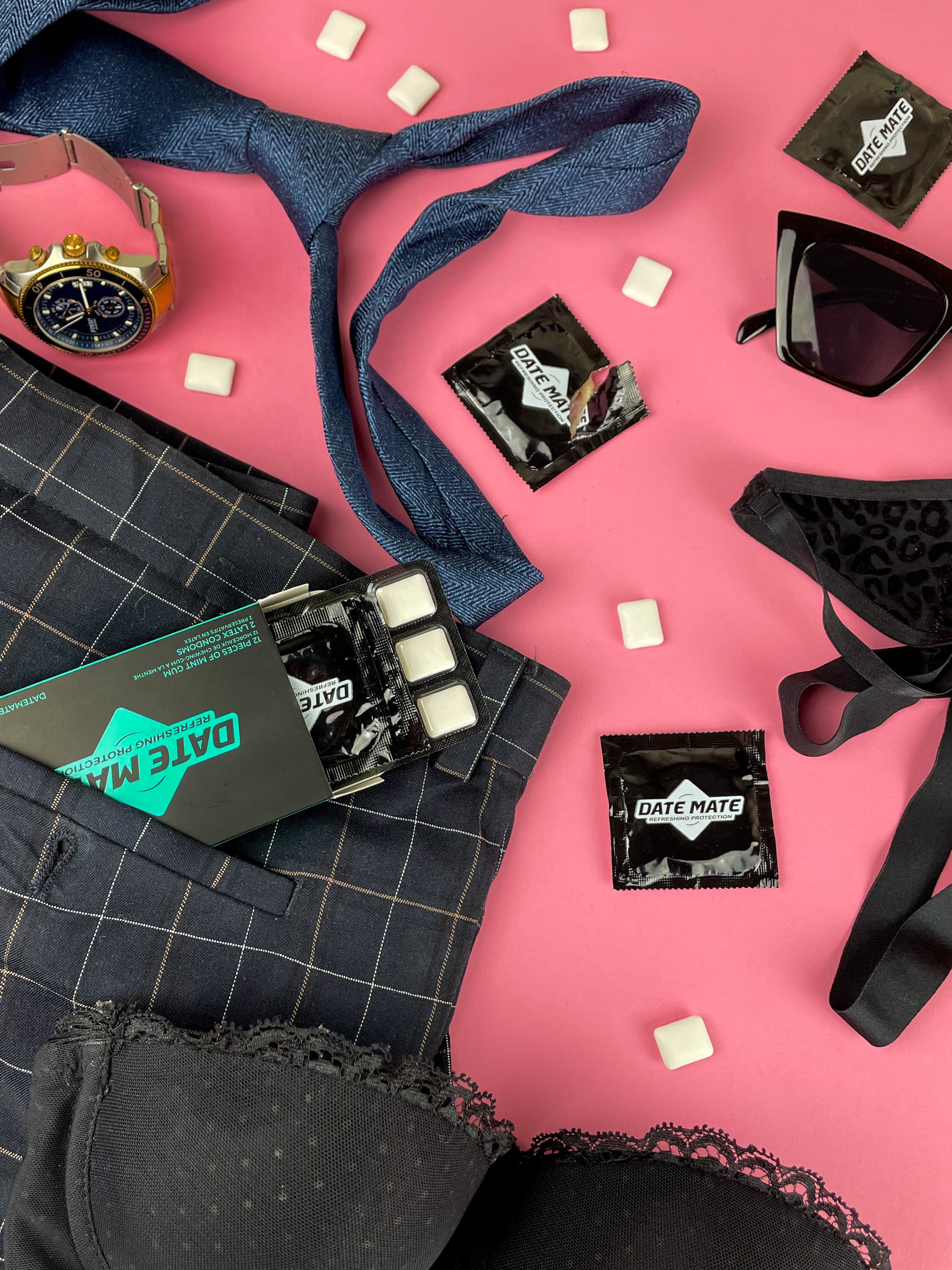 DATE MATE GUM & CONDOMS PACK - AFTER HOURS MINT