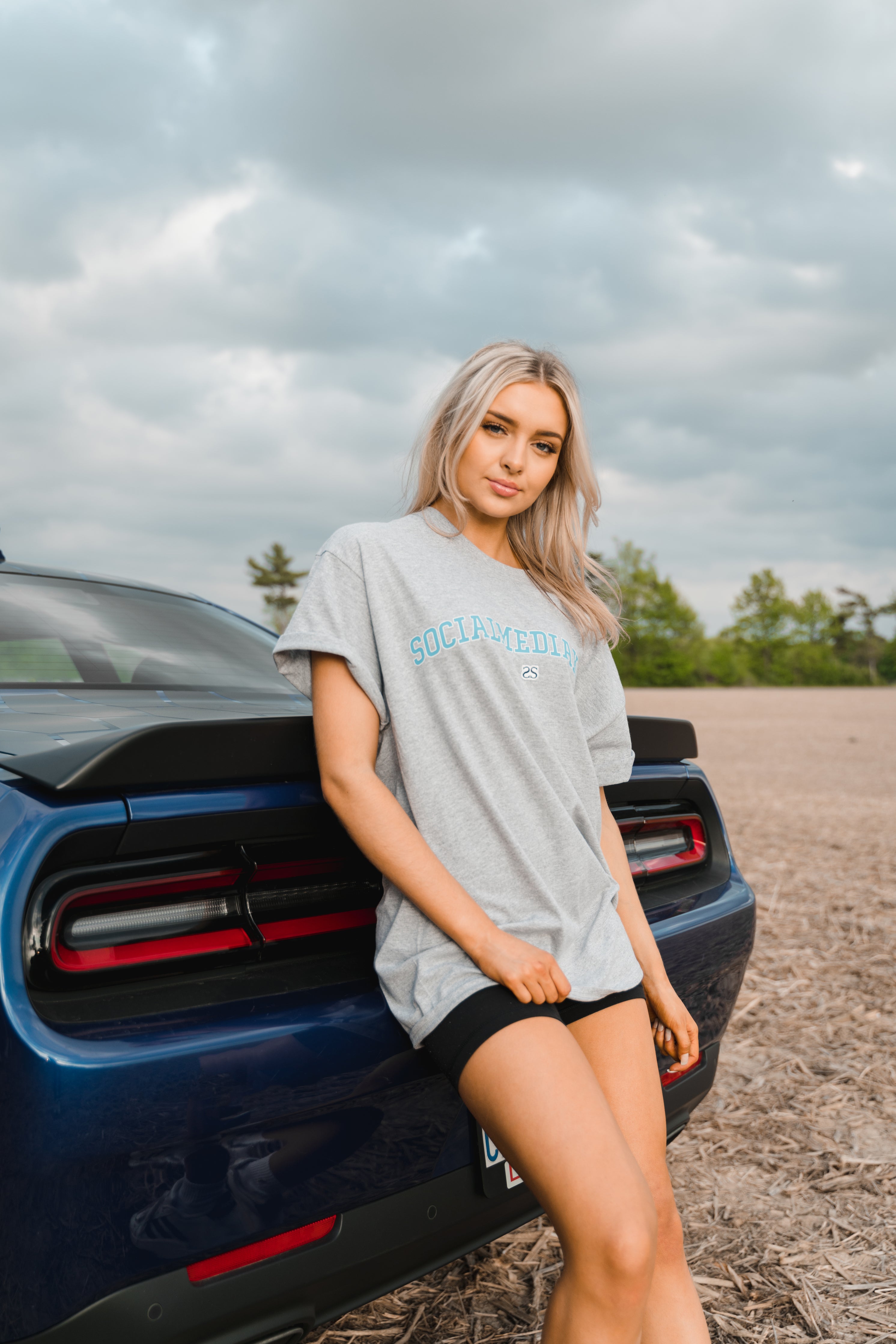SOCIAL MEDIA KILLS VARSITY TEE
